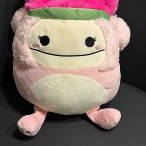 Squishmallow Zyan The Big Foot Yeti. Plush Gift Toy Child Pre- Owned 2022